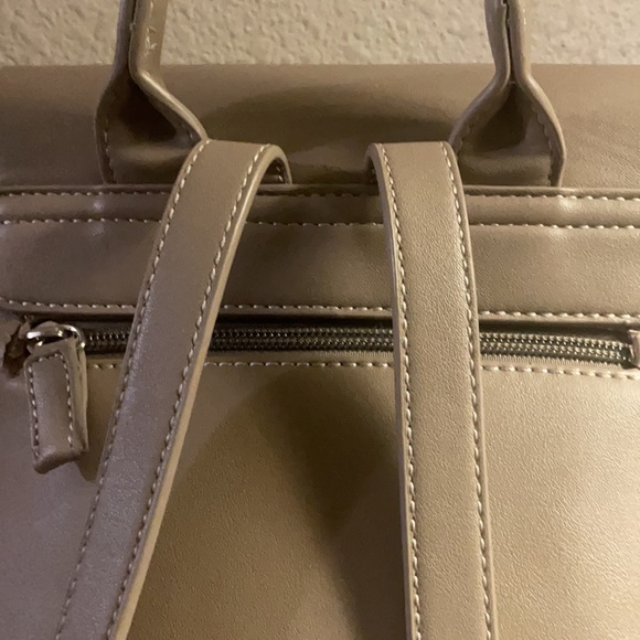 David Jones Backpack - Picture 4 of 8